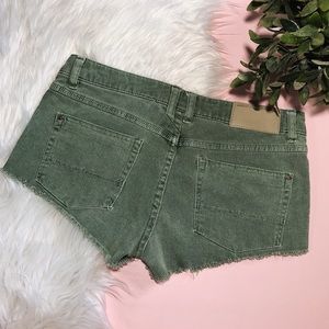 Pull&Bear Khaki Green Booty Shorts